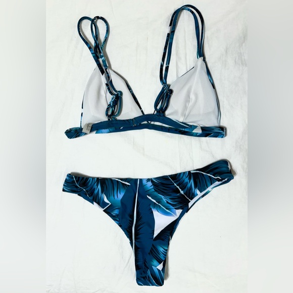 NWOT Bikini Set - Picture 2 of 8